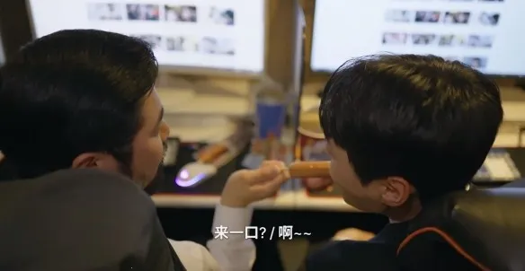 ������Ů���Ѿ�Ȼ(����ģ����Ϸ)